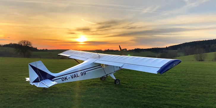 Pilotem sportovního letounu na zkoušku: pozemní příprava i let na 20–60 min.