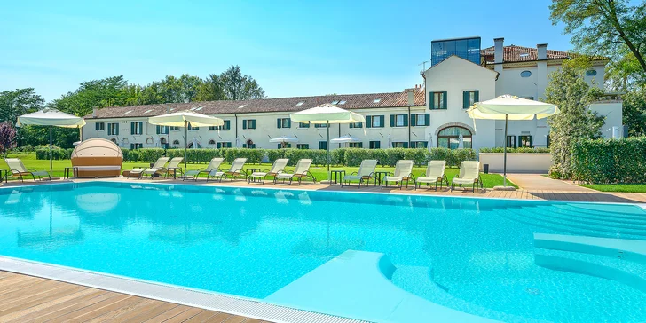 Vila ze 16. století na okraji Benátek: snídaně v ceně, možnost wellness, bazénu i dopravy do centra