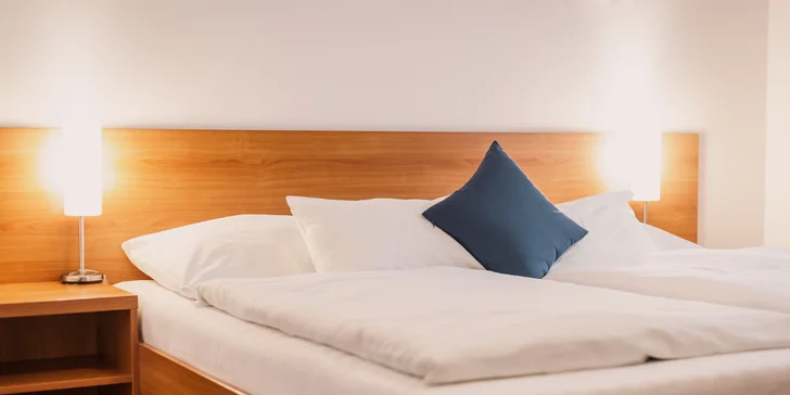 Tříchodová večeře s panenkou a privátní sauna na 1–2 hod. pro 2 osoby