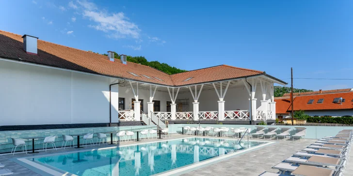 Wellness pobyt ve vyhlášené vinařské oblasti Tokaj: polopenze i celodenní vstup do wellness