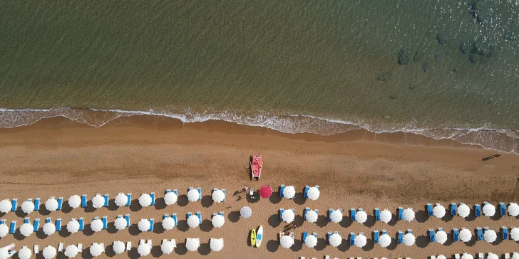 Dovolená v Itálii: 4* hotel Futura Club Casarossa, all inclusive, dětský klub Čedog i letenky