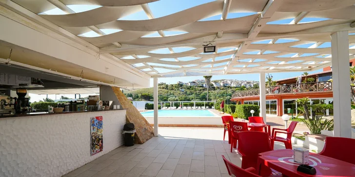 Dovolená v Itálii: 4* hotel Futura Club Casarossa, all inclusive, dětský klub Čedog i letenky