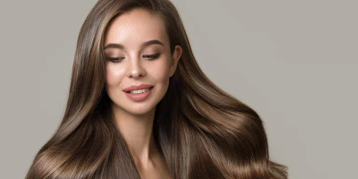 Nový sestřih nebo barva pro všechny délky vlasů v moderním salonu