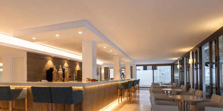 Letecky na Mallorcu: 3* hotel přímo u písčité pláže s all inclusive v ceně
