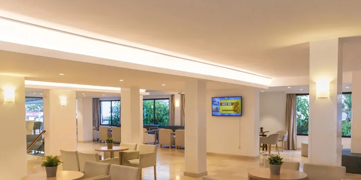 Letecky na Mallorcu: 3* hotel přímo u písčité pláže s all inclusive v ceně