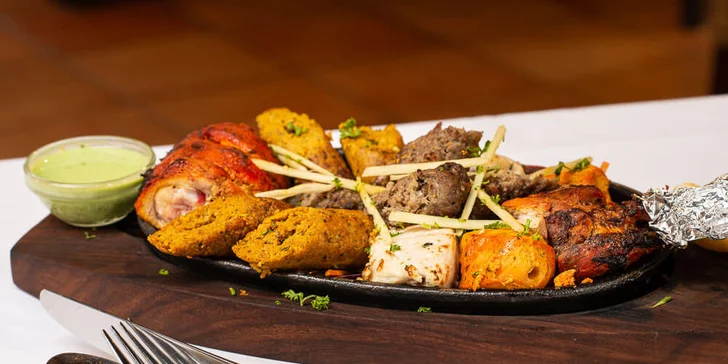 Otevřené vouchery na jídlo v hodnotě 600 nebo 1200 Kč do indické restaurace Royal Indian