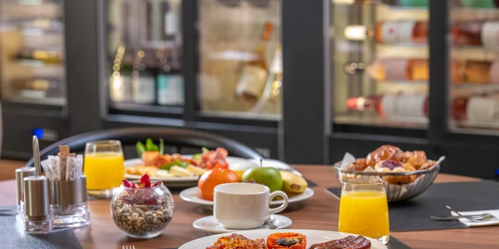 Romantika v centru Budapešti: Continental Hotel se snídaněmi a neomezeným wellness