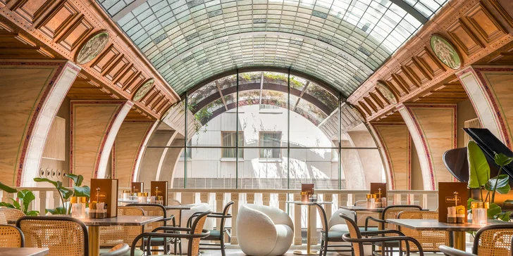 Romantika v centru Budapešti: Continental Hotel se snídaněmi a neomezeným wellness