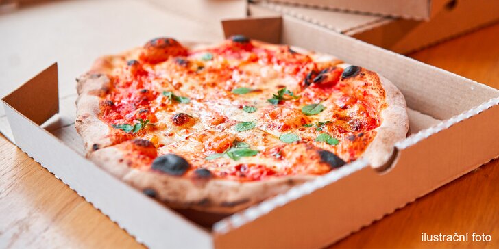 Italská dobrota s sebou: jedna či dvě pizzy dle výběru o průměru 32 a 45 cm i s nápojem