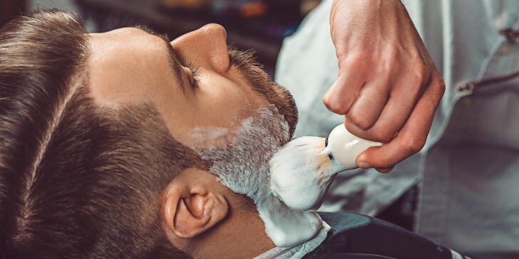 Péče v moderním barbershopu MNB: vlasy, vousy či komplet