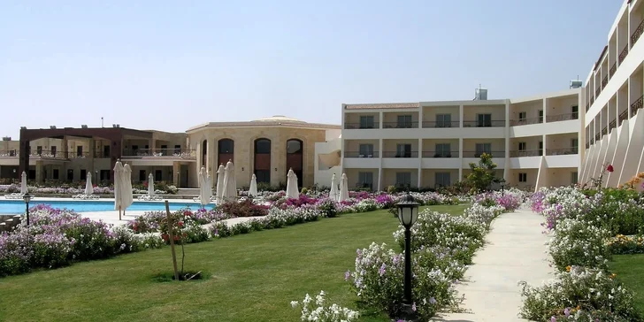 Egypt: 5* hotel Royal Brayka Beach Resort, letecky s all inclusive