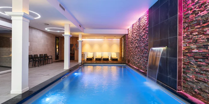 Pobyt ve 4* hotelu u centra Amsterdamu se snídaněmi pro pár