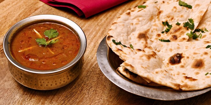 Indické menu: butter chicken, chicken tikka masala, naan nebo rýže i dezert pro 1-2 os.