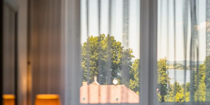 Za sportem i relaxem na Lipno i do Rakouska - hotel se snídaní i polopenzí
