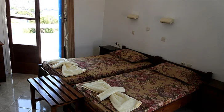 Letecký zájezd na řecký Karpathos: apartmánový dům Corali, bez stravy, 180 m od pláže