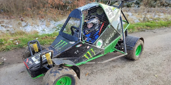Půjčení offroadů, čtyřkolek nebo buggy v rallye-cross aréně, 15–30 minut