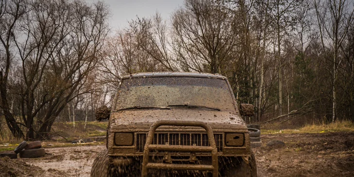 Půjčení offroadů, čtyřkolek nebo buggy v rallye-cross aréně, 15–30 minut