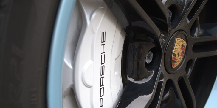 Nejvýkonnější elektrické Porsche Taycan Turbo: spolujízda na 30 nebo 60 min.
