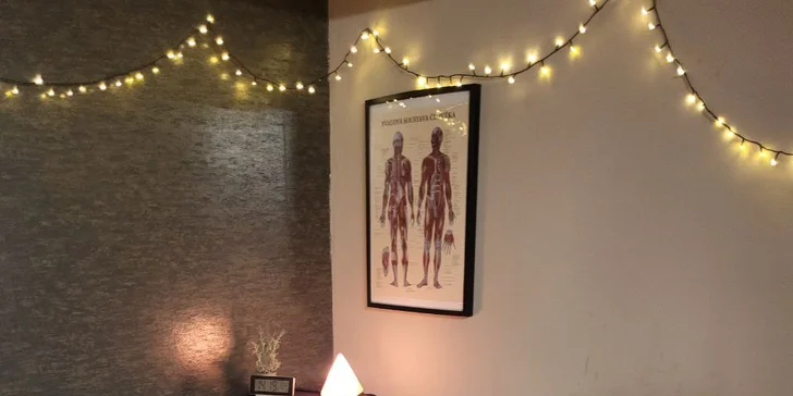 Masáž dle výběru: lávové kameny, zdravotní, hloubková nebo relaxační masáž: 60 nebo 75 min.