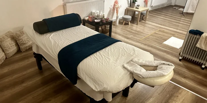 60–120min. masáž zad či celého těla nebo indická masáž hlavy