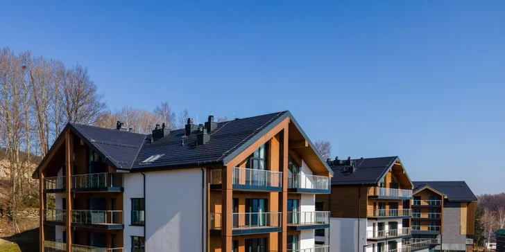 Nový moderní resort ve Sklářské Porubě: snídaně či polopenze, wellness, infinity bazén