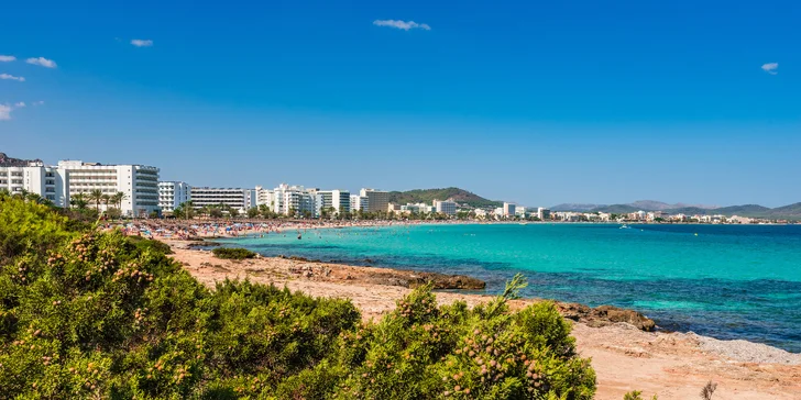 Letecky na Mallorcu: 3* hotel přímo u písčité pláže s all inclusive v ceně
