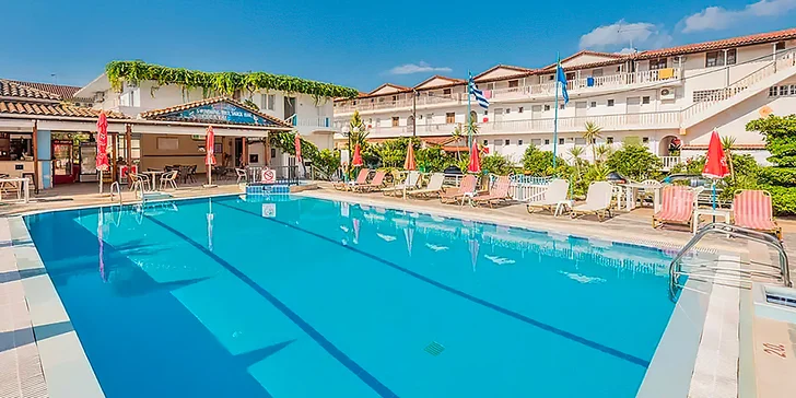 Letecký zájezd na Zakynthos: Studia Sorrento bez stravy, 300 m od pláže, bazén