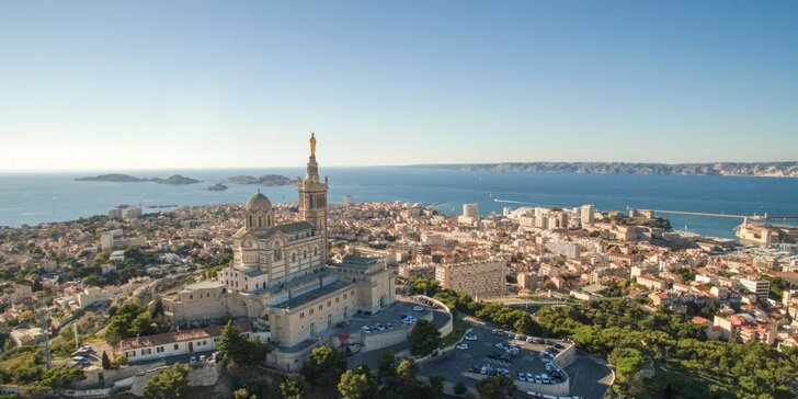 Monako, St. Tropéz i Marseille: 3 noci v hotelu se snídaní, doprava busem, možnost výletů lodí