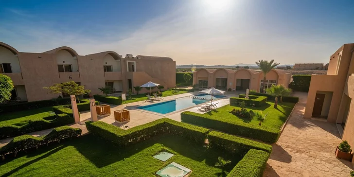All inclusive dovolená v Egyptě: hotel Gemma Resort****+ přímo u pláže, s bazény a animačním programem