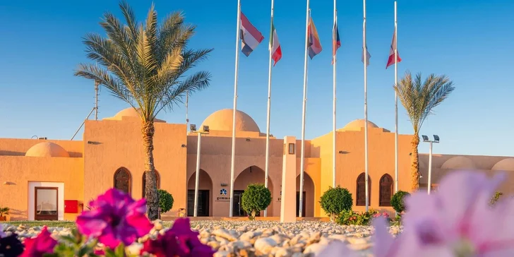 All inclusive dovolená v Egyptě: hotel Gemma Resort****+ přímo u pláže, s bazény a animačním programem