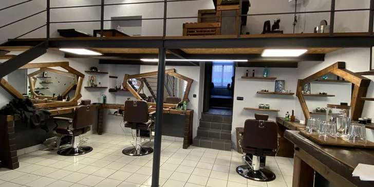 Gent's Barbershop: střih strojkem a nůžkami i s úpravou vousů či kompletní péče