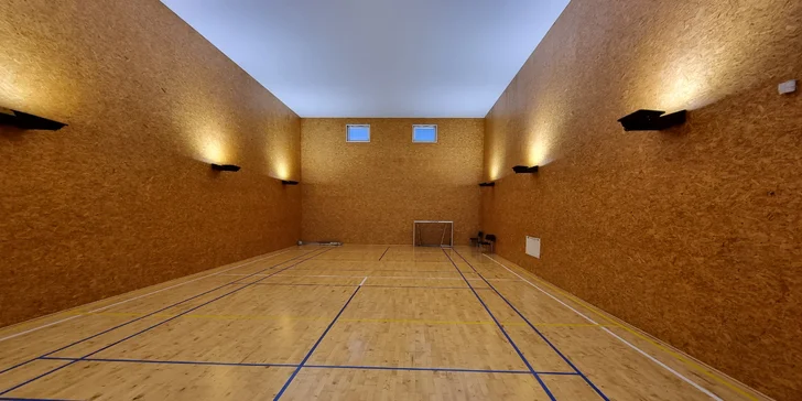 Aktivní dovolená v Trutnově: snídaně, fitness, krásné dětské hřiště, denně squash, badminton aj.