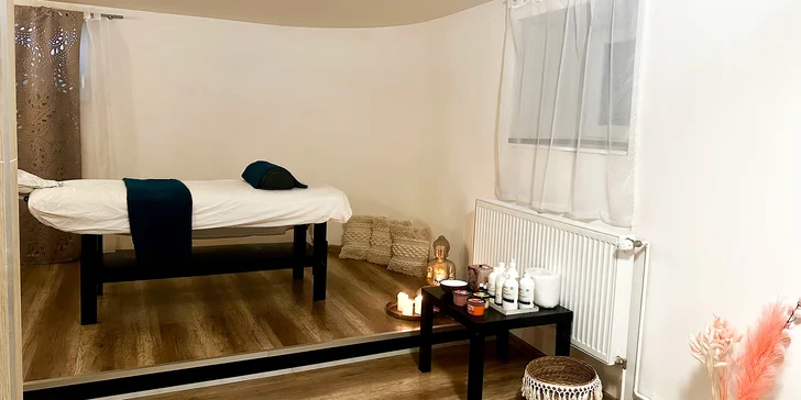60–120min. masáž zad či celého těla nebo indická masáž hlavy