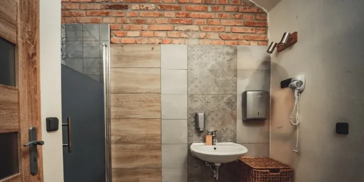 Privátní wellness s vířivou vanou a odpočinkovou místností: 1,5-2 hod.