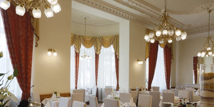 Pobyt ve 4* hotelu v Karlových Varech s neomezeným wellness, snídaní či polopenzí i masáží