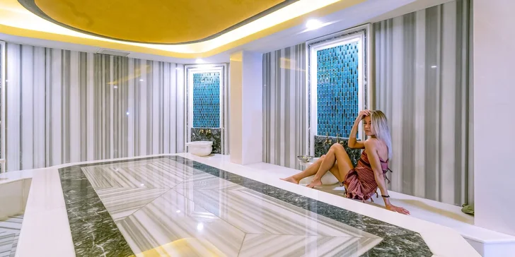 Turecko all inclusive včetně letenky: hotel Side Amour**** v centru letoviska, shuttle bus na pláž