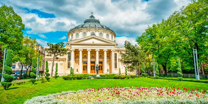 Prodloužený víkend v Bukurešti: 3* hotel, snídaně, letenky i průvodce