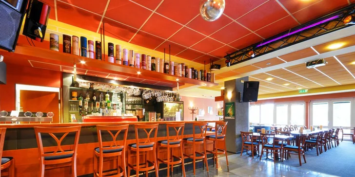 Pohoda v Orlických horách: příjemný hotel se snídaní, bowlingem i možností sauny