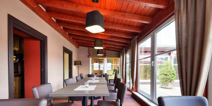 Pohoda v Orlických horách: příjemný hotel se snídaní, bowlingem i možností sauny