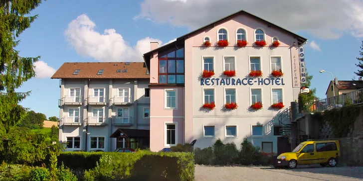 Pohoda v Orlických horách: příjemný hotel se snídaní, bowlingem i možností sauny