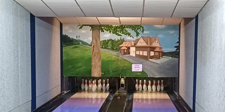 1 hodina bowlingu až pro 6 lidí: čtveřice drah na výběr
