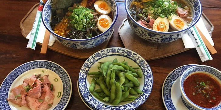 Zaskočte do stylové restaurace Kungfu Ramen.