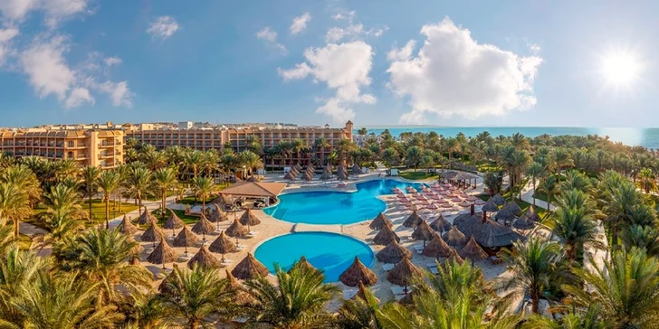 Dovolená v Egyptě: 4* hotel Siva Grand Beach na pláži v oblasti Hurghady, all inclusive i letenky