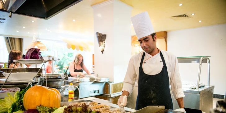 Dovolená v Egyptě: 4* hotel Siva Grand Beach na pláži v oblasti Hurghady, all inclusive i letenky