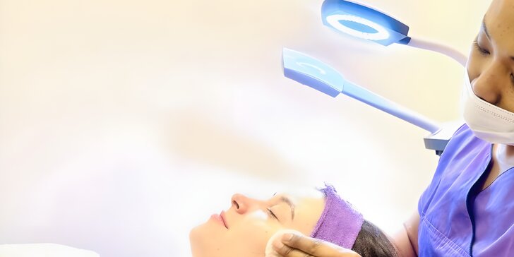 Ošetření pleti přírodní kosmetikou včetně masáže, možnost ultrazvukové špachtle i úpravy obočí
