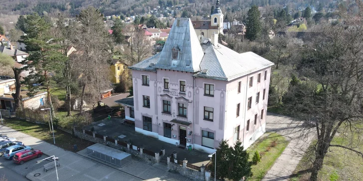 Kouzlo CHKO Český kras: ubytování s polopenzí v blízkosti Karlštejna
