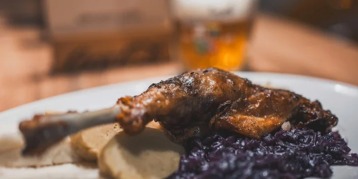 Voucher na jídlo i pití v nové restauraci v centru Ostravy: česká klasika v moderním hávu a na čepu plzeň