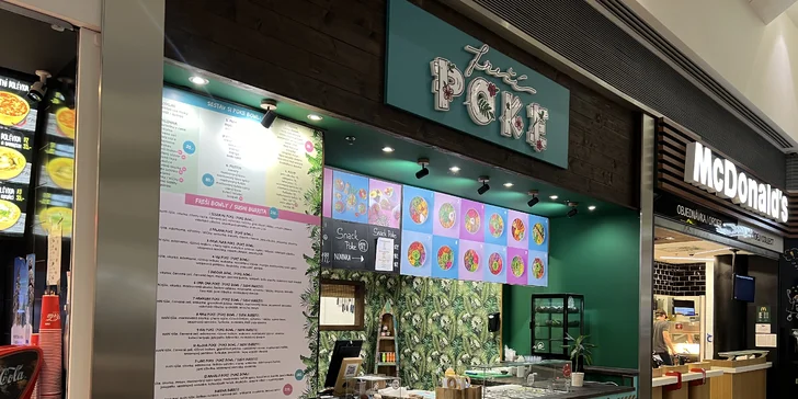Nejsvěžejší Freší poke bowl v Auparku: krevety, losos nebo tempeh