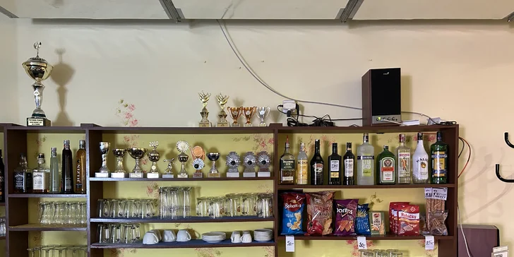 1 nebo 2 hodiny bowlingu až pro 4 hráče v centru Českých Budějovic