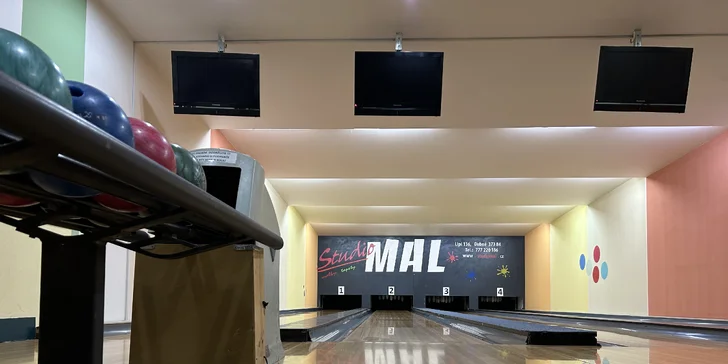 1 nebo 2 hodiny bowlingu až pro 4 hráče v centru Českých Budějovic
